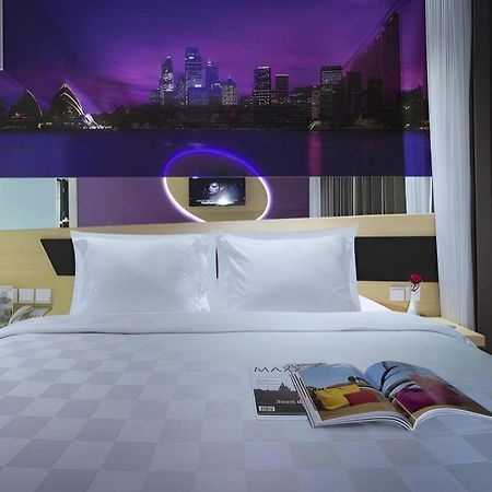 G Suites Hotel By Amithya Сурабая Екстериор снимка