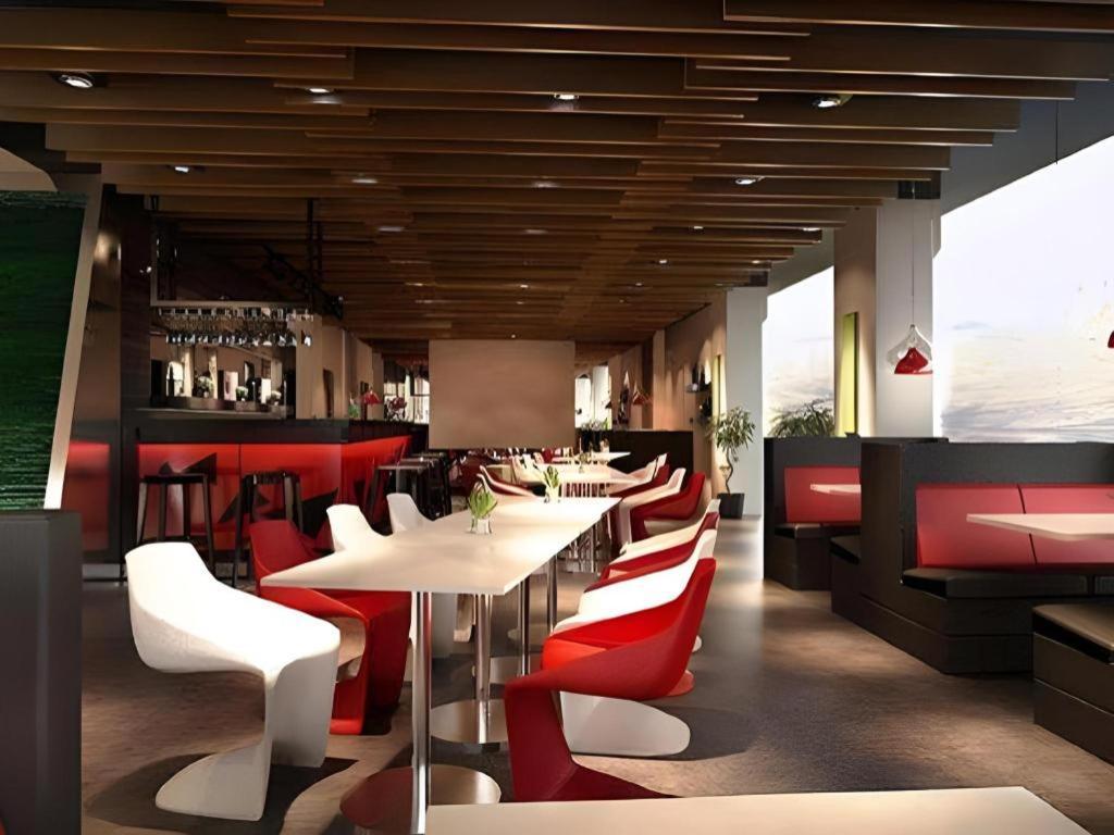 G Suites Hotel By Amithya Сурабая Екстериор снимка