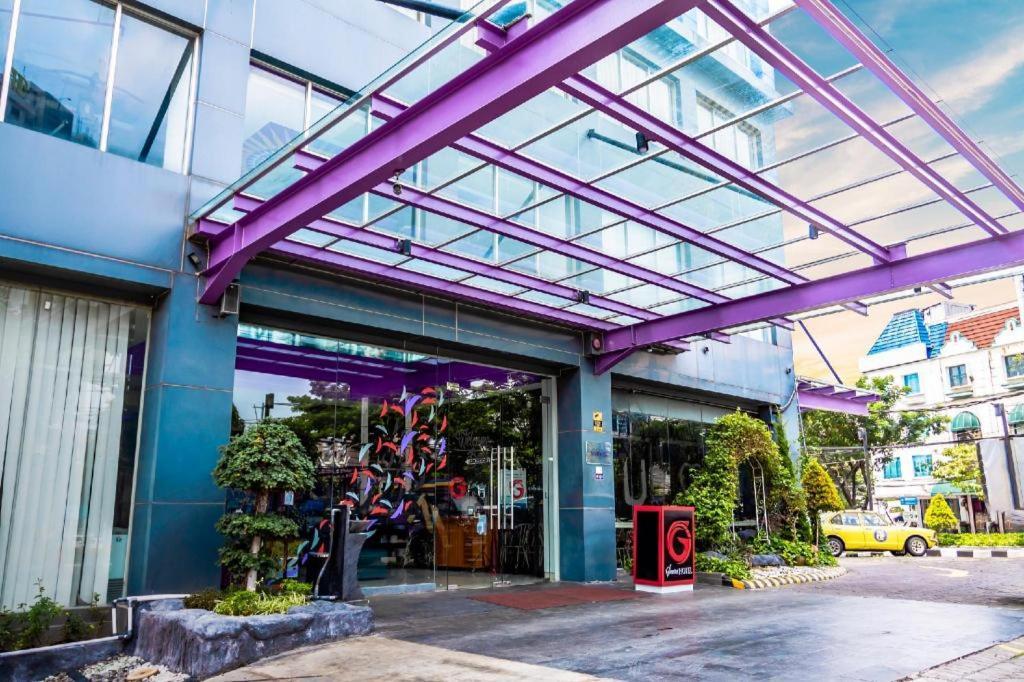 G Suites Hotel By Amithya Сурабая Екстериор снимка