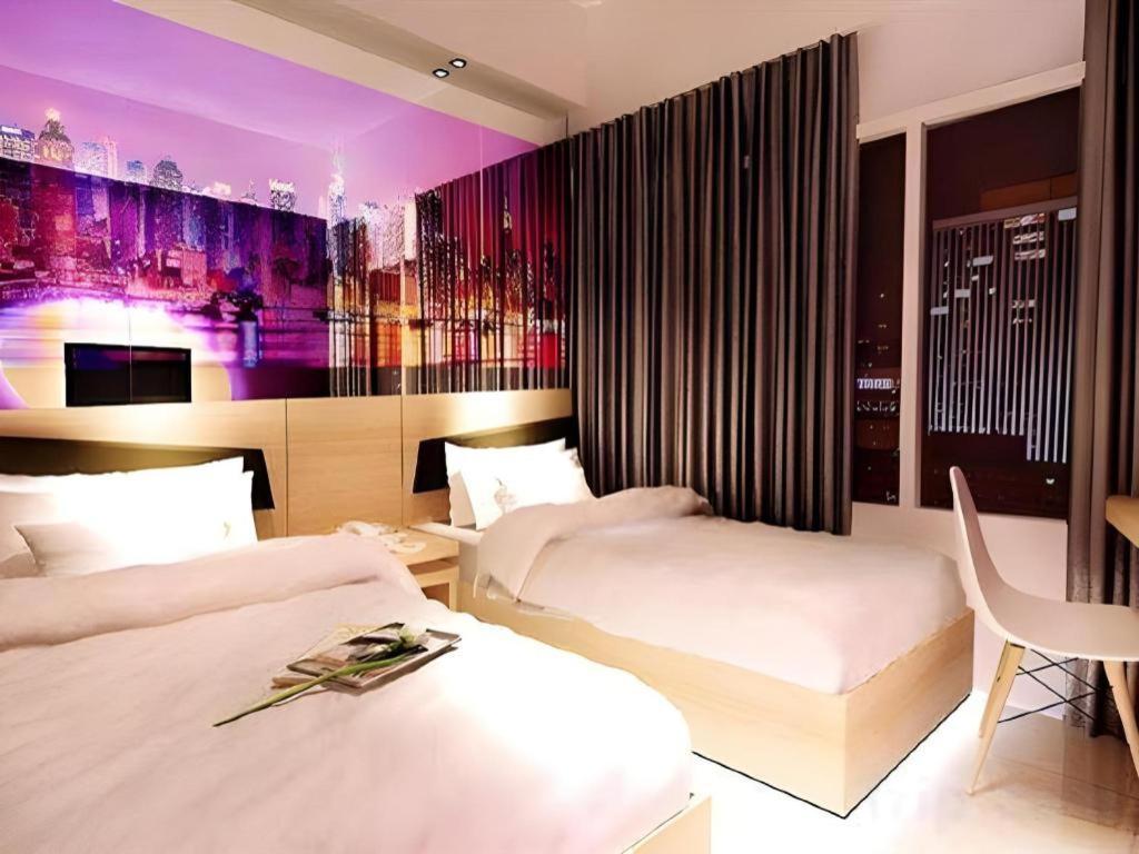 G Suites Hotel By Amithya Сурабая Екстериор снимка